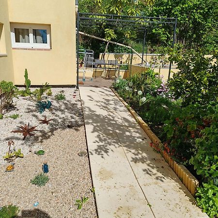 Appartement Aurore En Rez De Jardin Avec Parking Gratuit Vence Exteriér fotografie